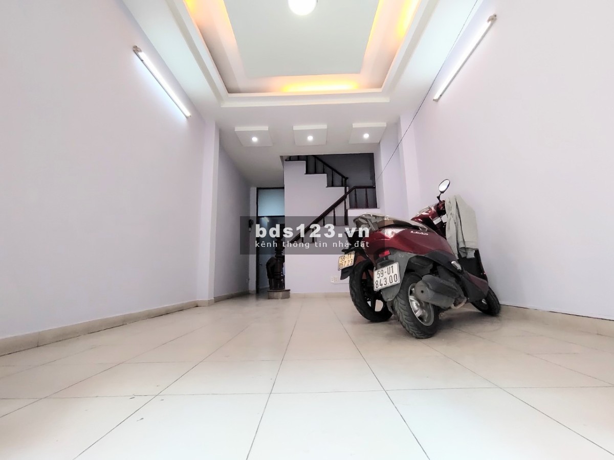 4tr đến 5,2 tr/th (25 - 32m2) wc riêng, free wifi, rác, tiện ích, giữa khu D1-2-3 Ung Văn Khiêm