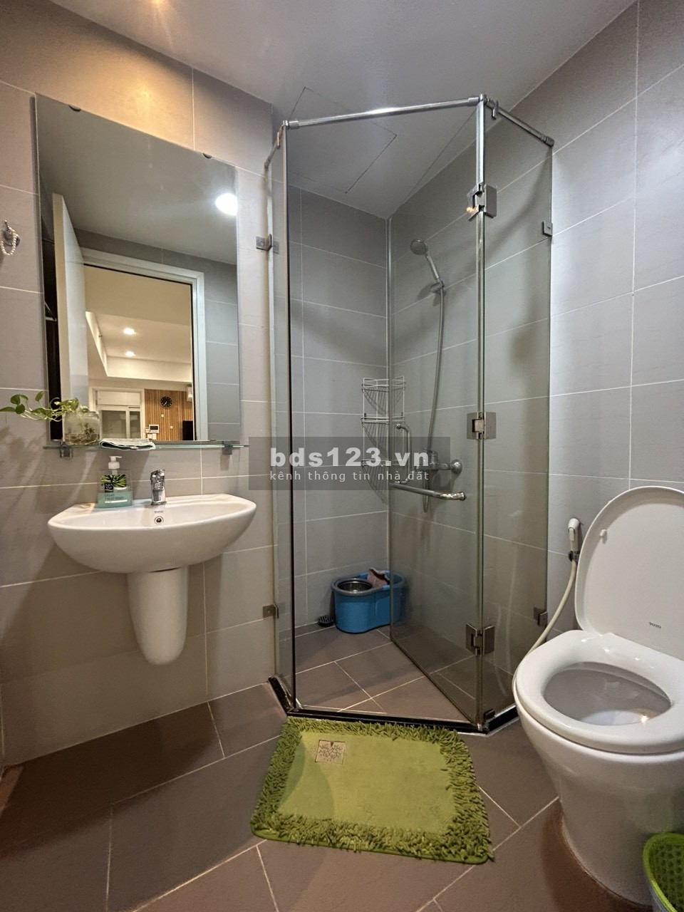 Bán gấp căn Masteri Thảo Điền 3 phòng ngủ, nội thất đầy đủ, nhà đẹp, view sông, giá 6.7 tỷ