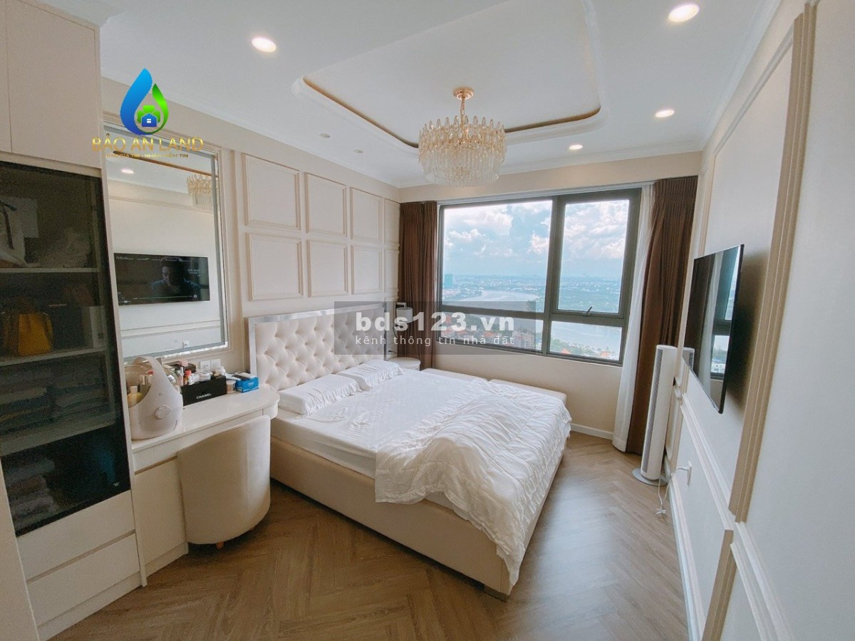 Masteri Thảo Điền, tầng 5, view sông! Bán căn 2 phòng ngủ, nội thất mới toanh, giá 6.2 tỷ all in.