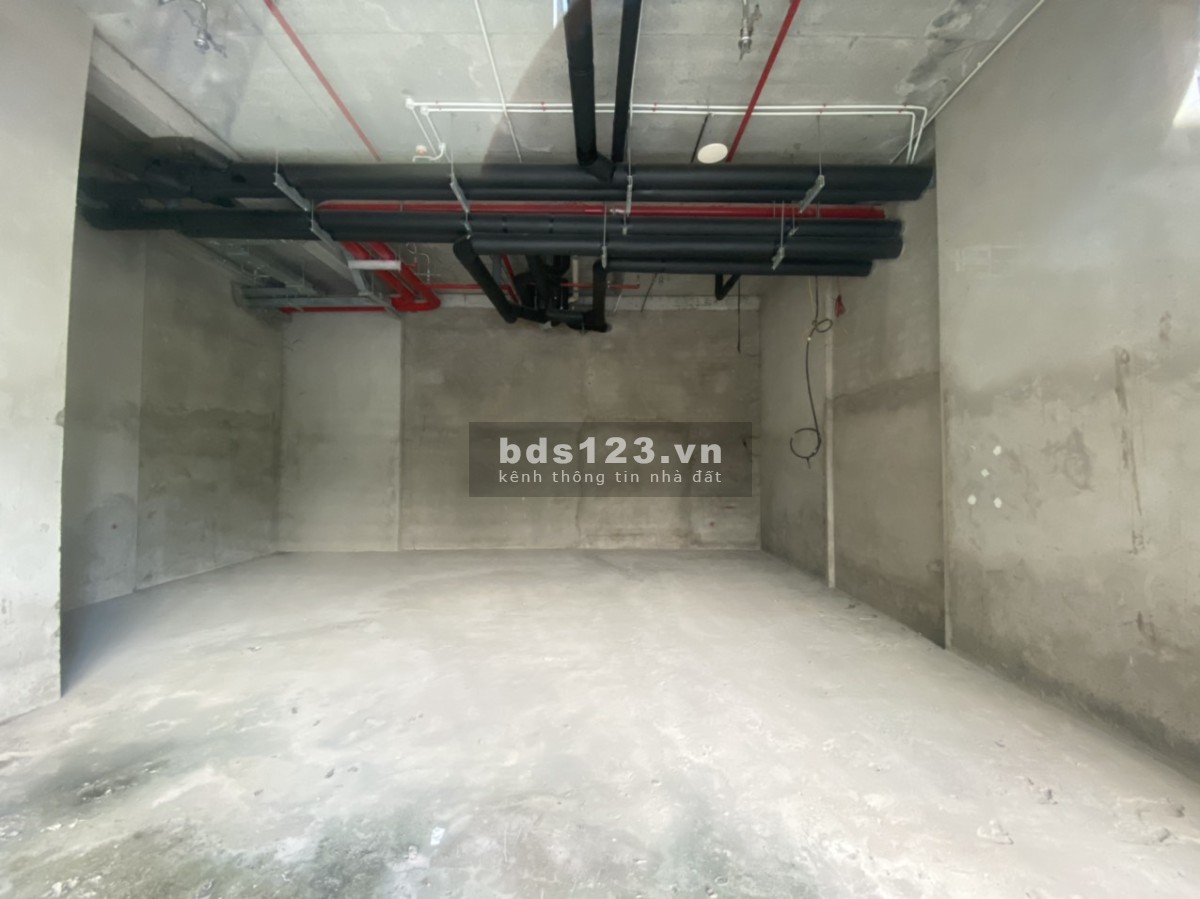 Cho thuê Shophousw 100m2 mặt tiền đường Nguyễn Xiển 24 triệu