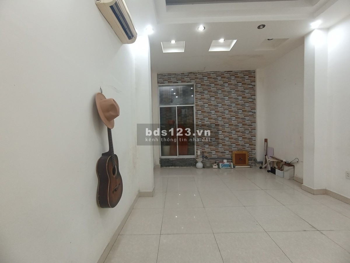 Tin được không? Nhà 3 tầng, 118m2, nhỉnh 3 tỷ, Hoàng Diệu, Hải Châu