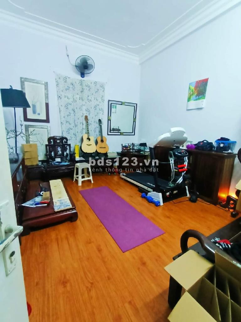 Nhà rất đẹp phố Lê Thanh Nghị - ô tô vào nhà - ở và kinh doanh đẳng cấp.