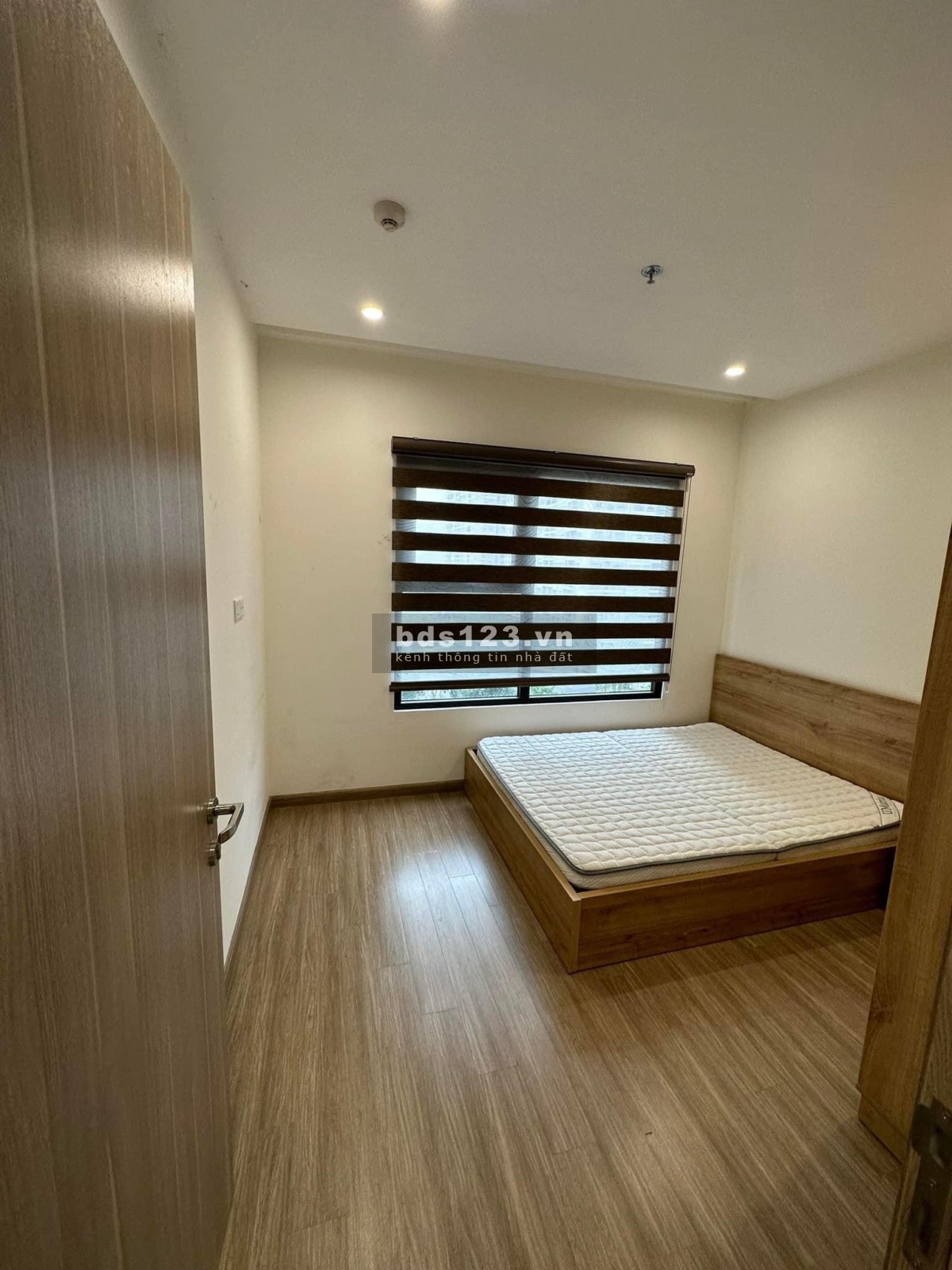 THANH KHOẢN NHANH căn góc 3N 2VS tầng trung view thoáng giá chỉ 2.4 tỷ tại Ocean Park 0965 479 3380