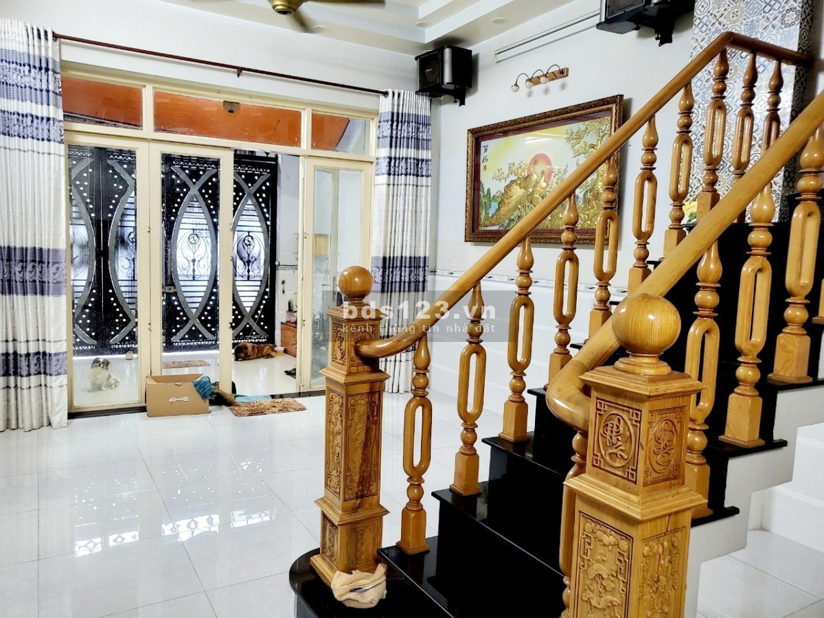 Nhà Bán, Thoại Ngọc Hầu, Hòa Thạnh, Tân Phú, 86m2, 3 Tầng, Chỉ 7Tỷ.
