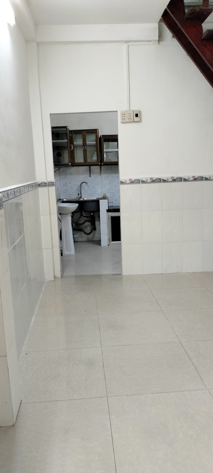 2.95 tỷ nhà trệt lầu hẻm 3M Phạm Văn Bạch, Tân Bình