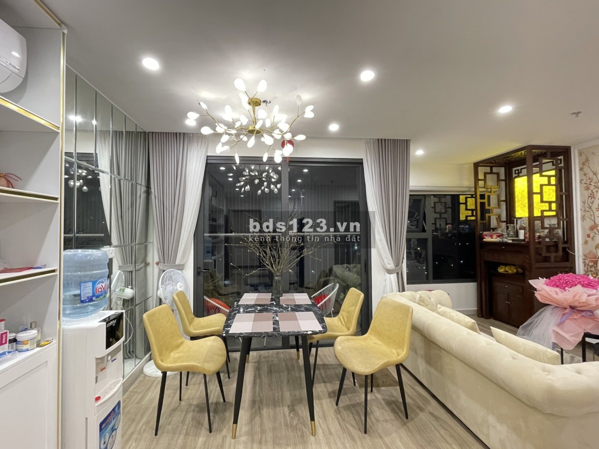 Tôi cần bán gấp trước tết căn 2+1 Vinhomes Smart City 64m2 - Giá 2.95 tỷ. LH 0949891456