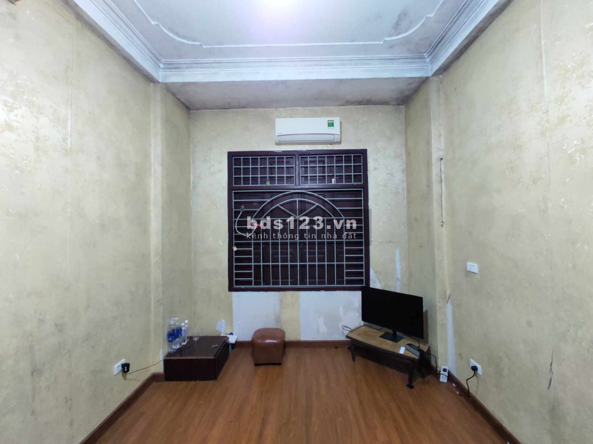 Chính chủ cho thuê nhà nguyên căn 4 tầng với người thuê trực tiếp