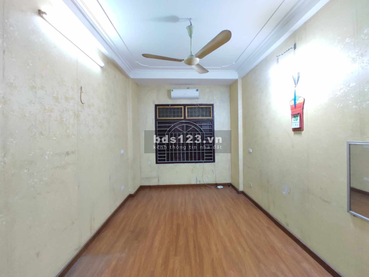 Chính chủ cho thuê nhà nguyên căn 4 tầng với người thuê trực tiếp