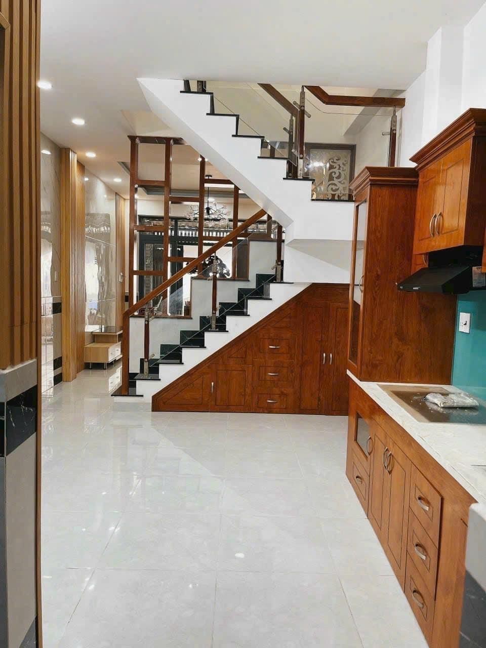 Cần bán nhà trệt lầu 57M2 HXH Quang trung, Gò Vấp