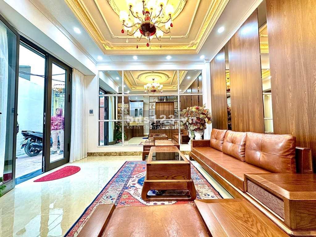 Quan nhân đẹp như cung điện – Tặng full nội thất VIP, lô góc sổ đỏ xịn, 5 tầng 3 phòng ngủ.