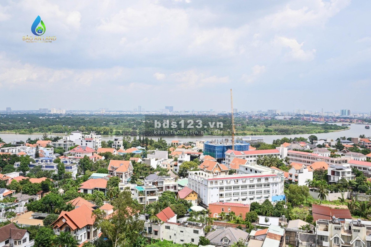 Bán gấp căn hộ Masteri Thảo Điền, tầng cao, view đẹp, 2 phòng ngủ, đầy đủ nội thất, giá 5.65 tỷ.
