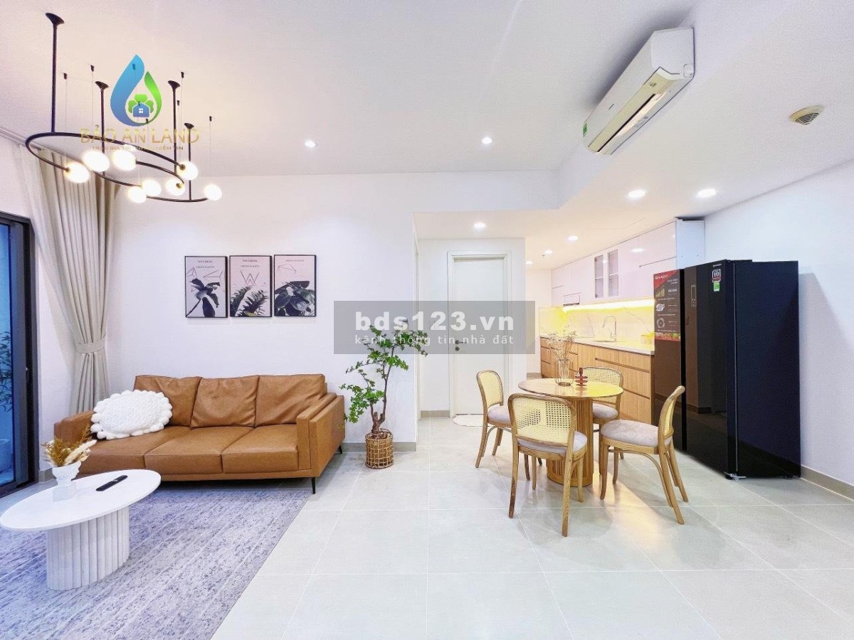 Bán căn hộ Masteri Thảo Điền, 2 phòng ngủ, đầy đủ nội thất mới và đẹp, view thành phố, giá 5.6 tỷ.