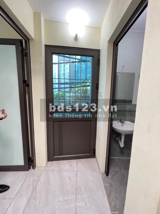Bán nhà gấp phố Minh Khai - 31M X 2 Tầng – Gần 3 tỷ