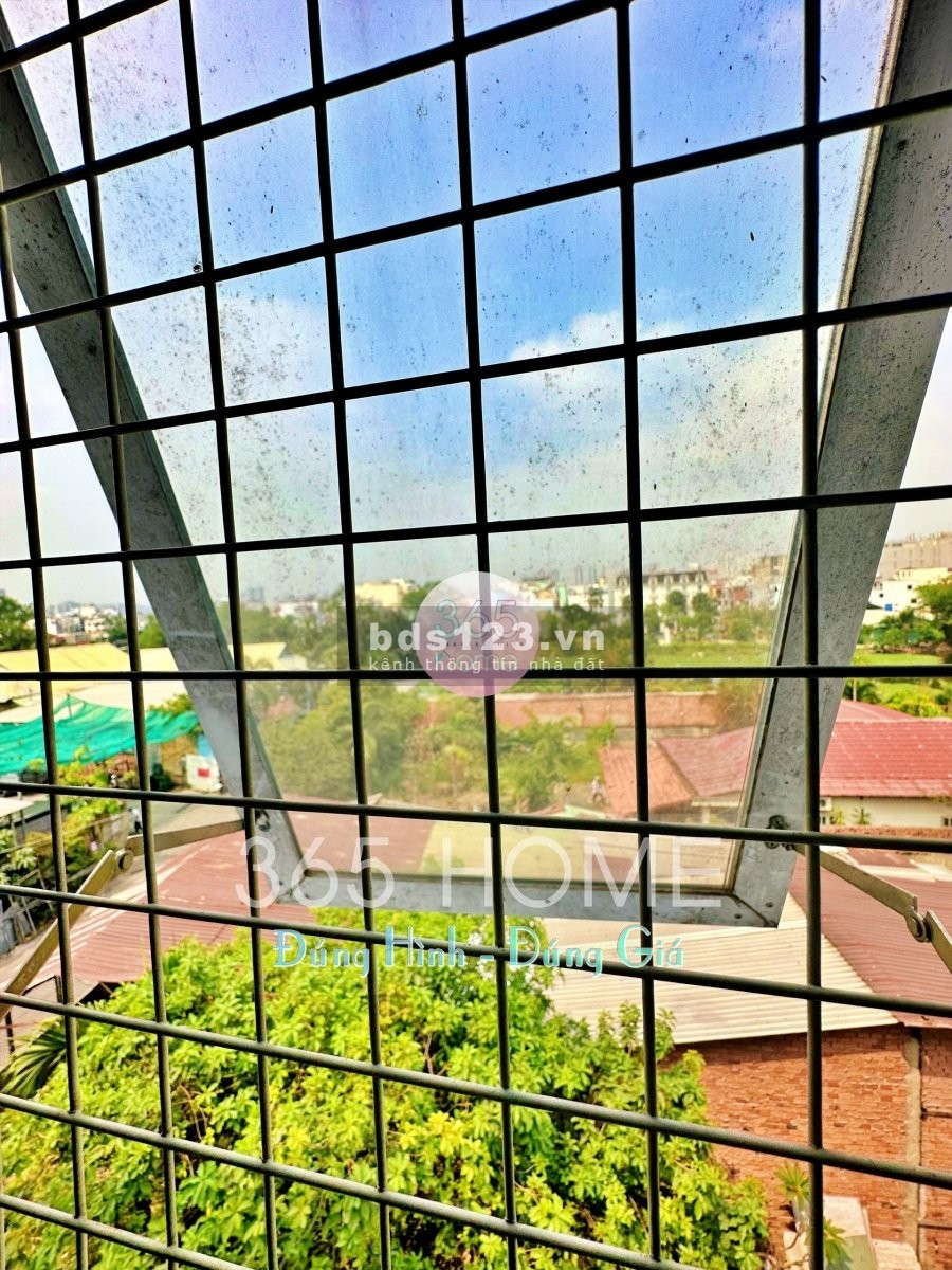 Phòng gác cửa sổ bếp gía 3tr gần Chợ Tân Mỹ, Quận 7