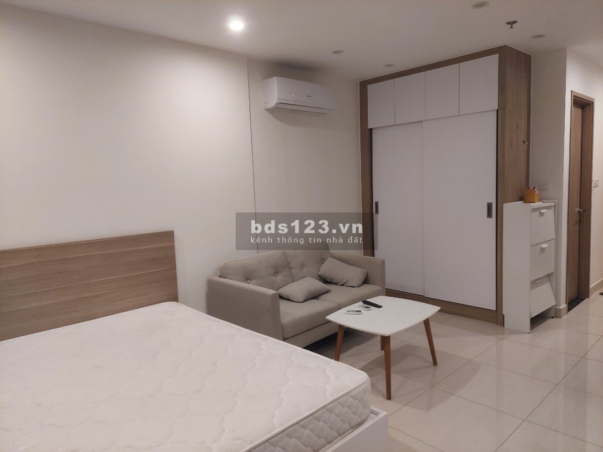 Cho thuê nhanh căn Studio full đồ đẹp 7,5tr vào luôn Vinhomes Smart City