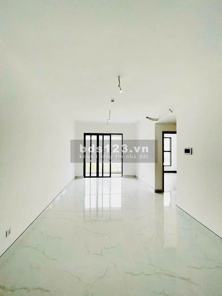 Hot! 112m2 Briliant - 2 phòng ngủ giá rẻ nhất chỉ 5.6 tỷ (102%, full thuế phí). LH 0933149558