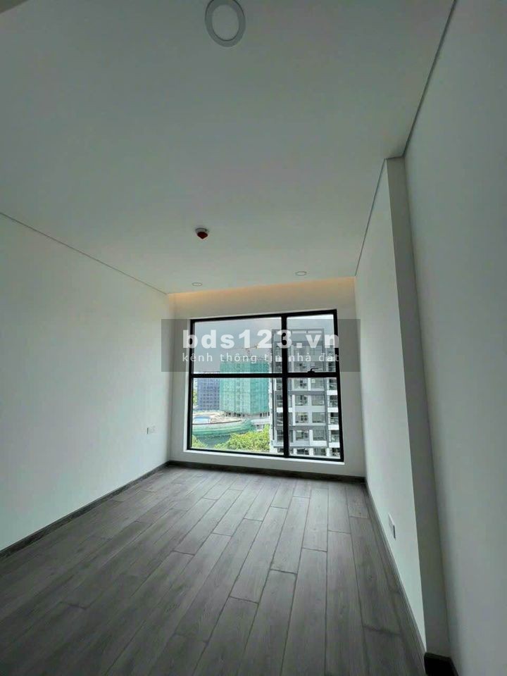 Hot! 112m2 Briliant - 2 phòng ngủ giá rẻ nhất chỉ 5.6 tỷ (102%, full thuế phí). LH 0933149558
