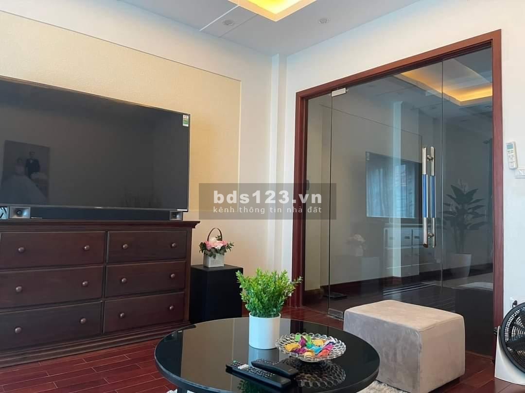 Bán nhà mặt phố Lê Đức Thọ Đẹp - Diện tích 56m2, 5 tầng - Thiết kế hiện đại, vị trí Vàng!