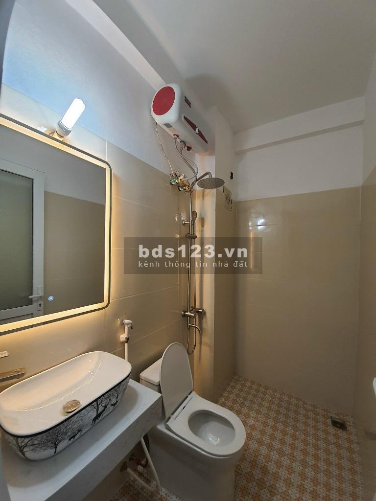 Bán nhà mặt phố Lê Đức Thọ Đẹp - Diện tích 56m2, 5 tầng - Thiết kế hiện đại, vị trí Vàng!