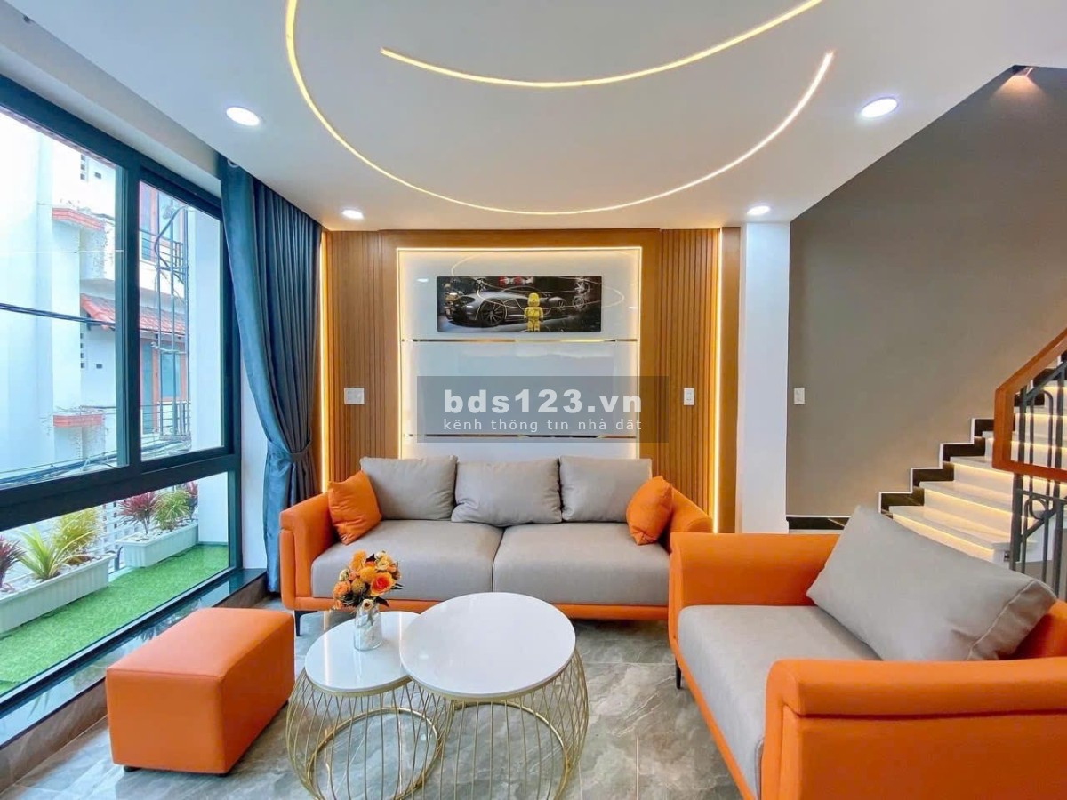 Nhà phố khu VIP nhất công viên Làng Hoa - 55m2- 4,5x12m2- 2 Tầng- 4PN- Full nội thất giá nhỉnh 7 tỷ