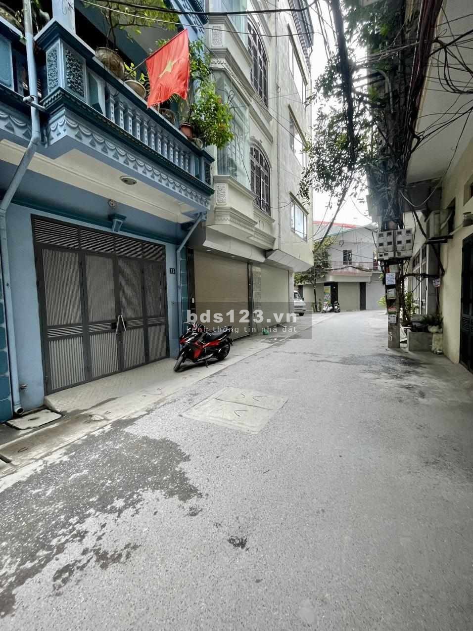 Bán nhà Lê Trọng Tấn_Hà Đông_Ô tô vào nhà_Nhà đẹp dân xây_Gía rẻ 5.2 tỷ_DT 40M