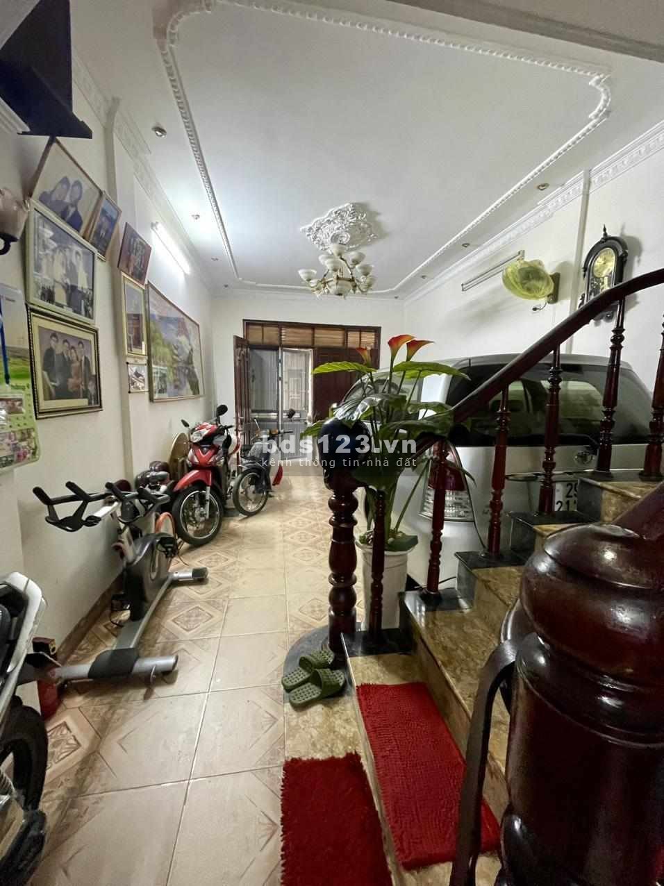 Bán nhà Lê Trọng Tấn_Hà Đông_Ô tô vào nhà_Nhà đẹp dân xây_Gía rẻ 5.2 tỷ_DT 40M