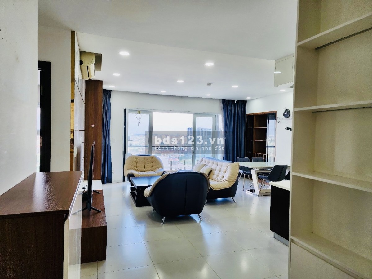 Cho thuê căn góc 109m2 3pn full nội thất, ở liền 25tr/ tháng
