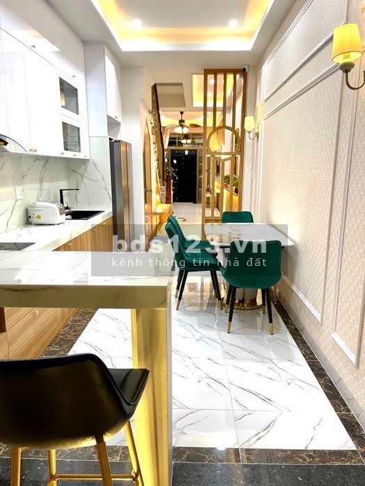 Gò Vấp - Nhà đẹp Nguyễn Thái Sơn- DT 80M2- 3.5x19m- 2 Tầng- 4 - Gía còn 7 tỷ - Tặng full nội thất