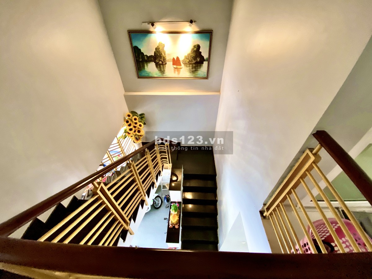 Nhà 130m2 bán gấp trước tết giảm 1.5 tỷ giá còn 7.2 tỷ - HXH Làng Tăng Phú Quận 9