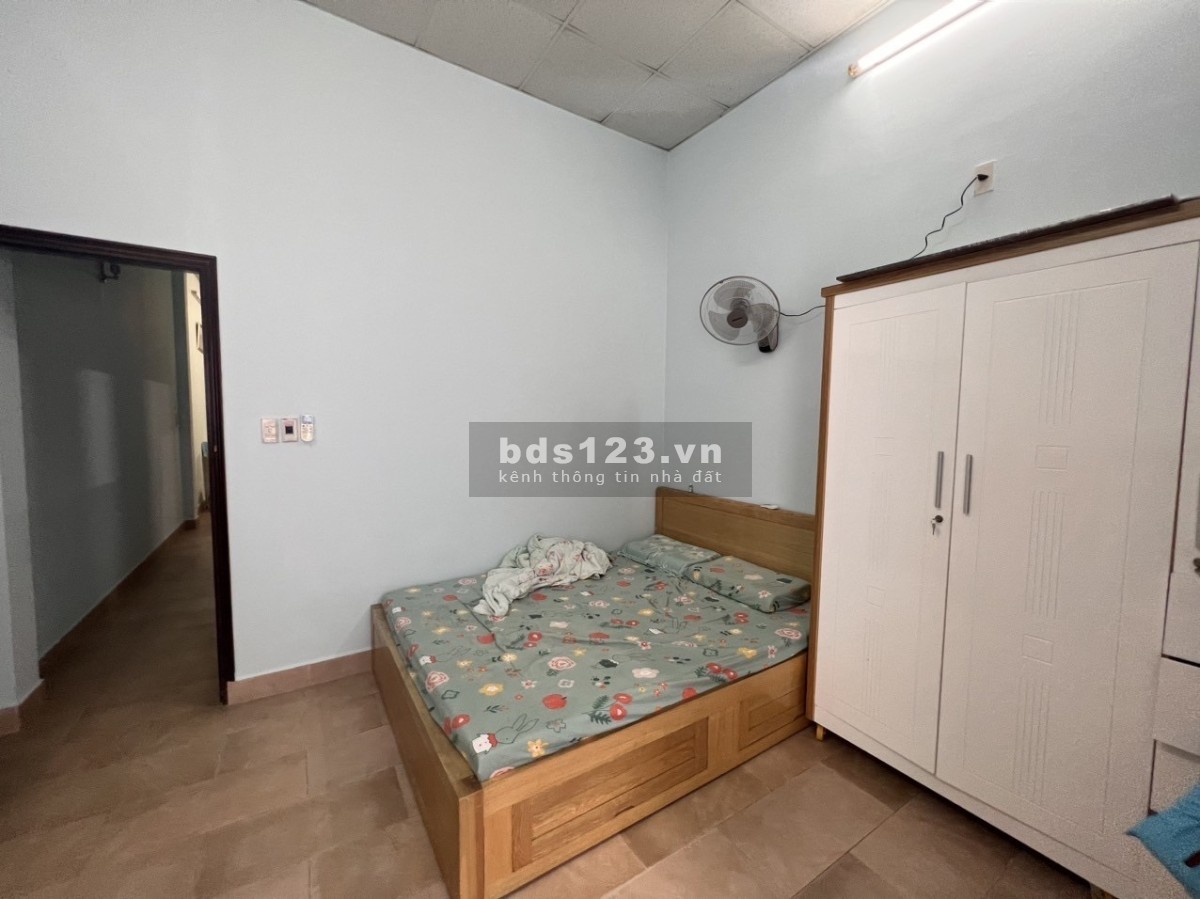 Bán nhà mặt tiền khu VIP Phước Bình Quận 9 - 108M2 giá 7.1 tỷ