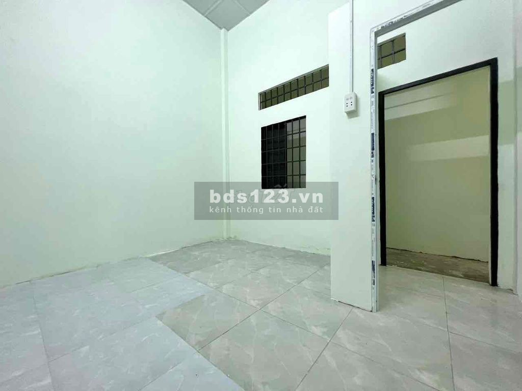 Chính chủ cần cho thuê nhà C4 nguyên căn phường Hiệp Thành, Q12