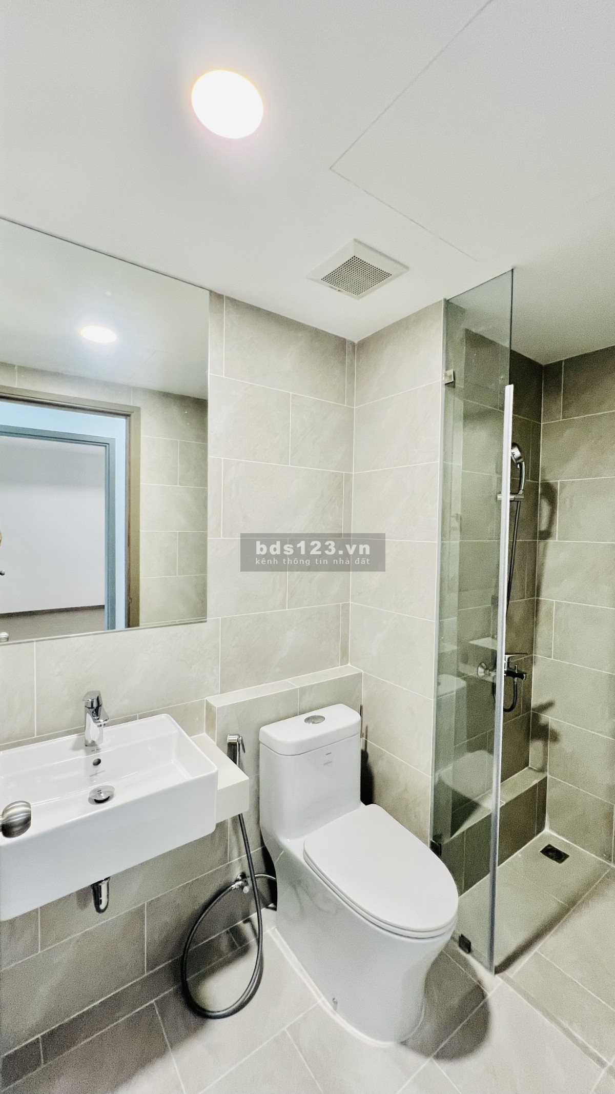 Cho thuê nhanh căn hộ 59m2 WEST GATE Bình Chánh, mới 100% ở ngay được, bao phí QL - 0932660780