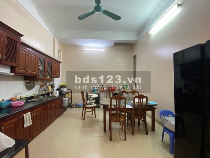 Bán nhà Cổ NHuế 75m2 4 tầng ô tô 7 chỗ đỗ cửa. Giá 10 tỷ