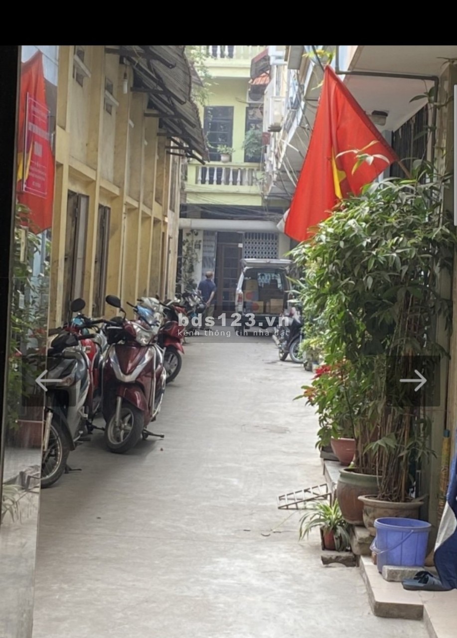 Nhà Rẻ như cho 50%, 3,2 tỷ 4 tầng mới, ngang 3,5m, Đống Đa nhỏ, Ô tô