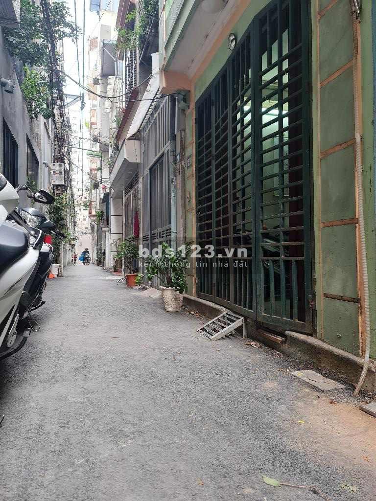 Mặt ngõ ô tô 5 tạ đổ, cách mặt phố 20M, Vương Thừa Vũ, Thanh Xuân giá 4,6 tỷ phân khúc cực hiếm