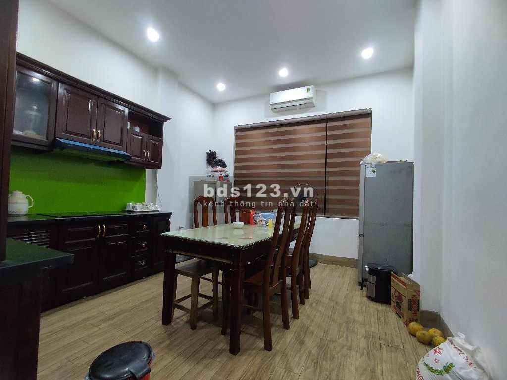 Bán nhà phố Lê Trọng Tấn, Hà Đông _ Ngõ thông rộng _ Gần ô tô _ DT 35M _ Gía 3.2 tỷ