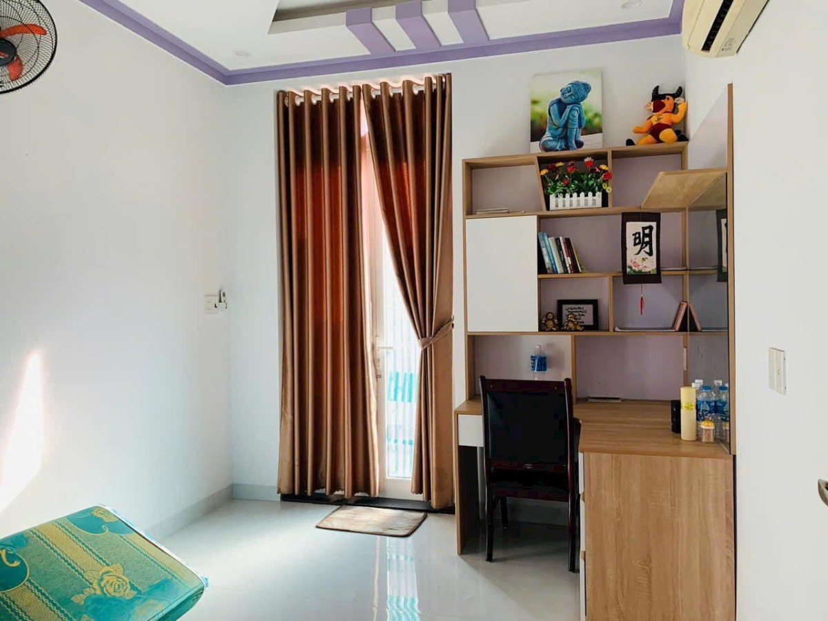 Bán gấp nhà 3 tầng Ngô Đến, Vĩnh Phước, Nha Trang2tỷ4 (bớt lộc)