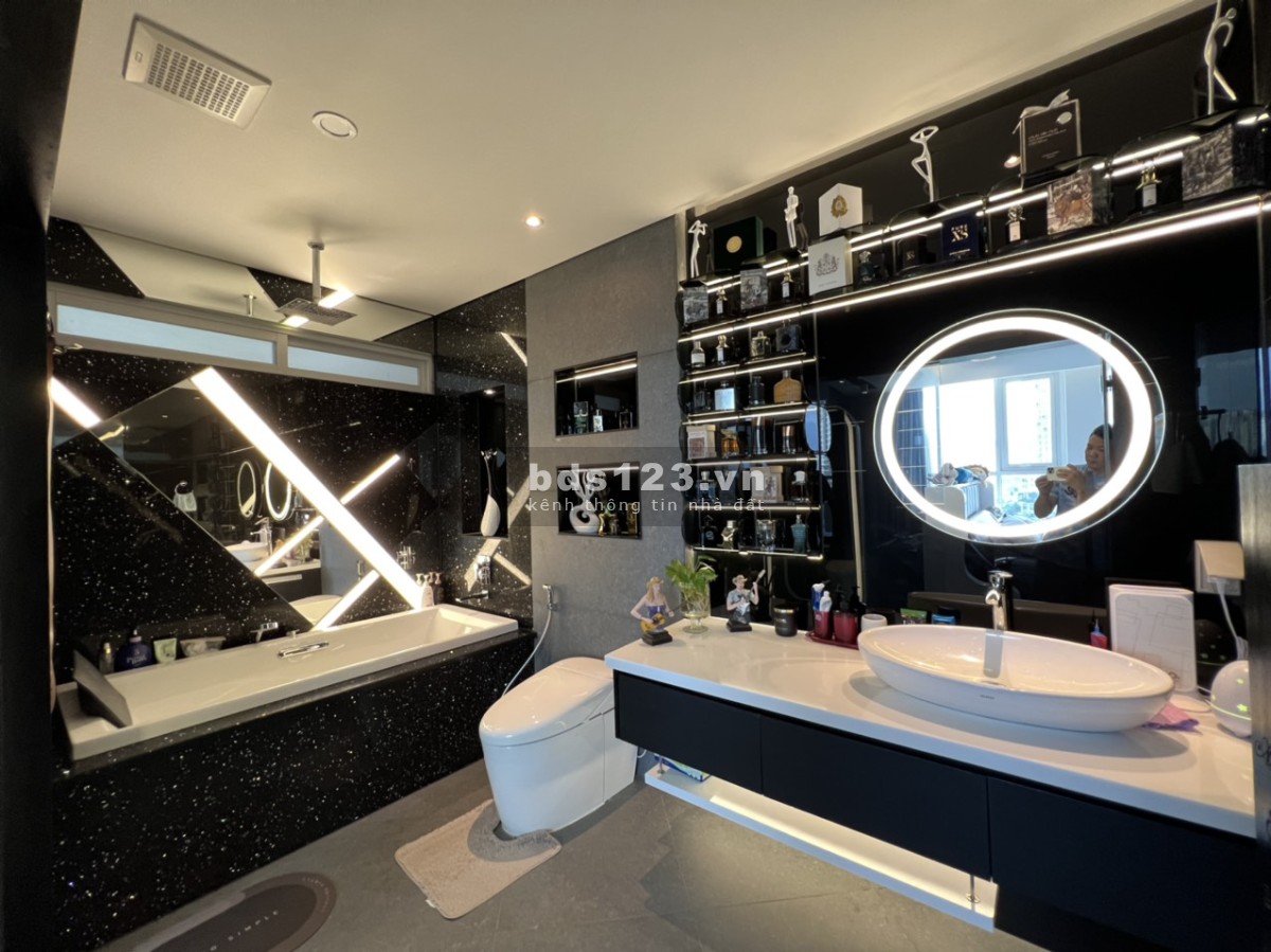 Bán căn hộ 2PN Sarina Sala giá từ 9 tỷ 6