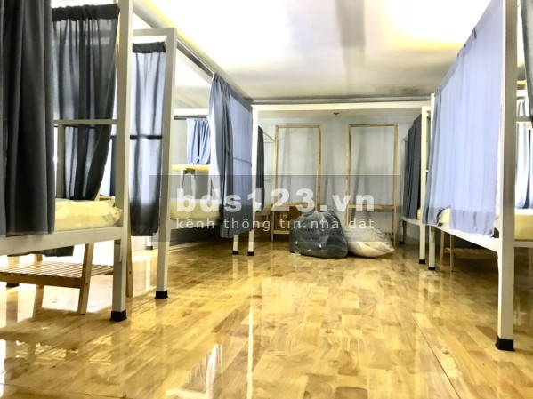 Kí túc xá đầy đủ tiện nghi tiết kiệm mùa suy thoái