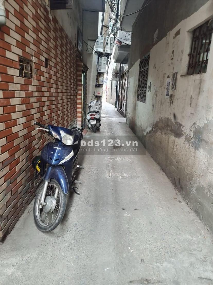 Nhà đẹp Kim Ngưu Hai Bà Trưng. 40m, 4 tầng, chỉ 5 tỉ 50 triệu