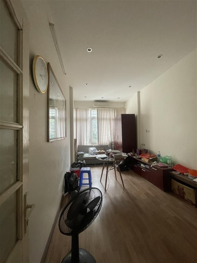 Bán nhà mặt ngõ Nguyễn Phong Sắc. 45M2X5T, 11.3 tỷ (Ô tô đỗ cửa, kinh doanh)