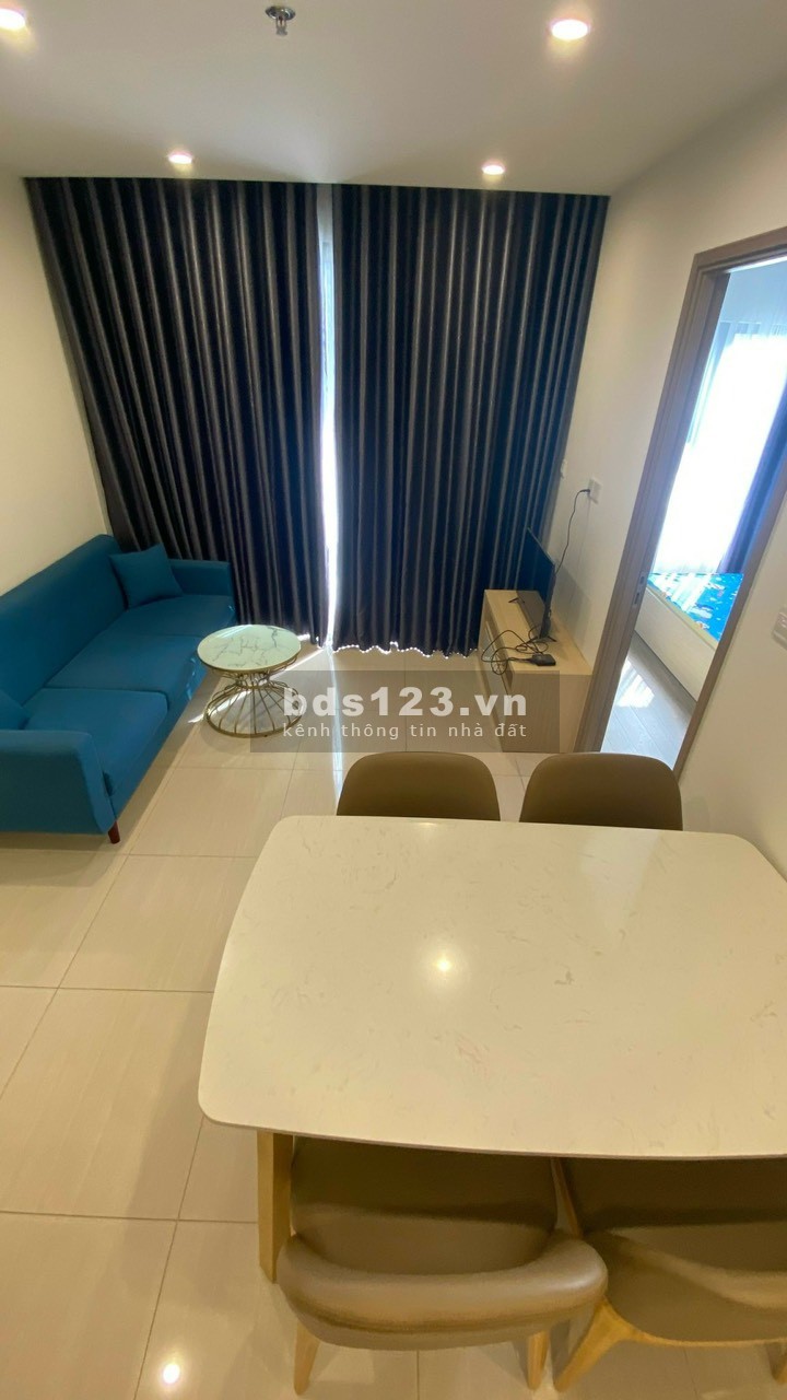Cho thuê căn 2PN 2WC Vinhomes Quận 9 full nội thất chỉ 8,5 triệu