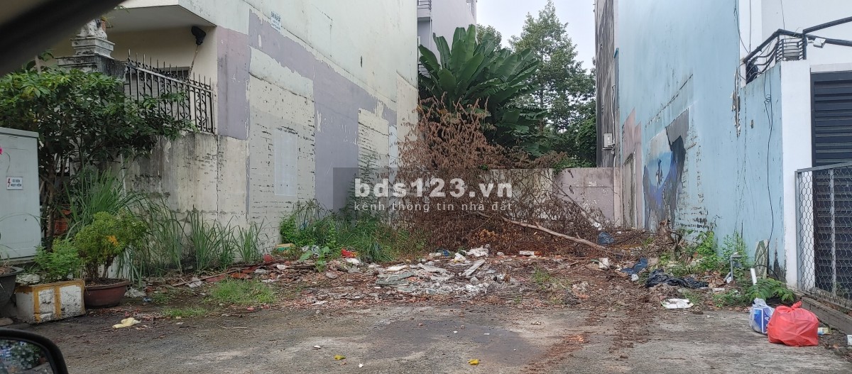 Thuê đất 122 m2 ( 7x18) - đường 12 - Hiệp Bình Chánh - Thủ Đức