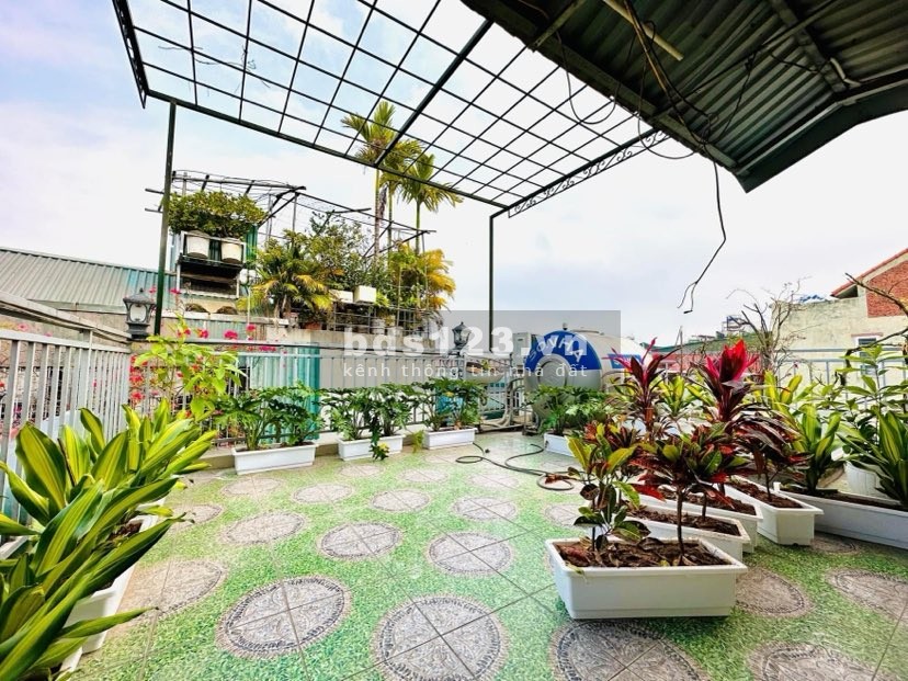 Hơn trăm triệu/m, có đất có nhà đẹp Hoàn Kiếm đón tết. 45m, 5 tầng có 5.3 tỷ TL mạnh