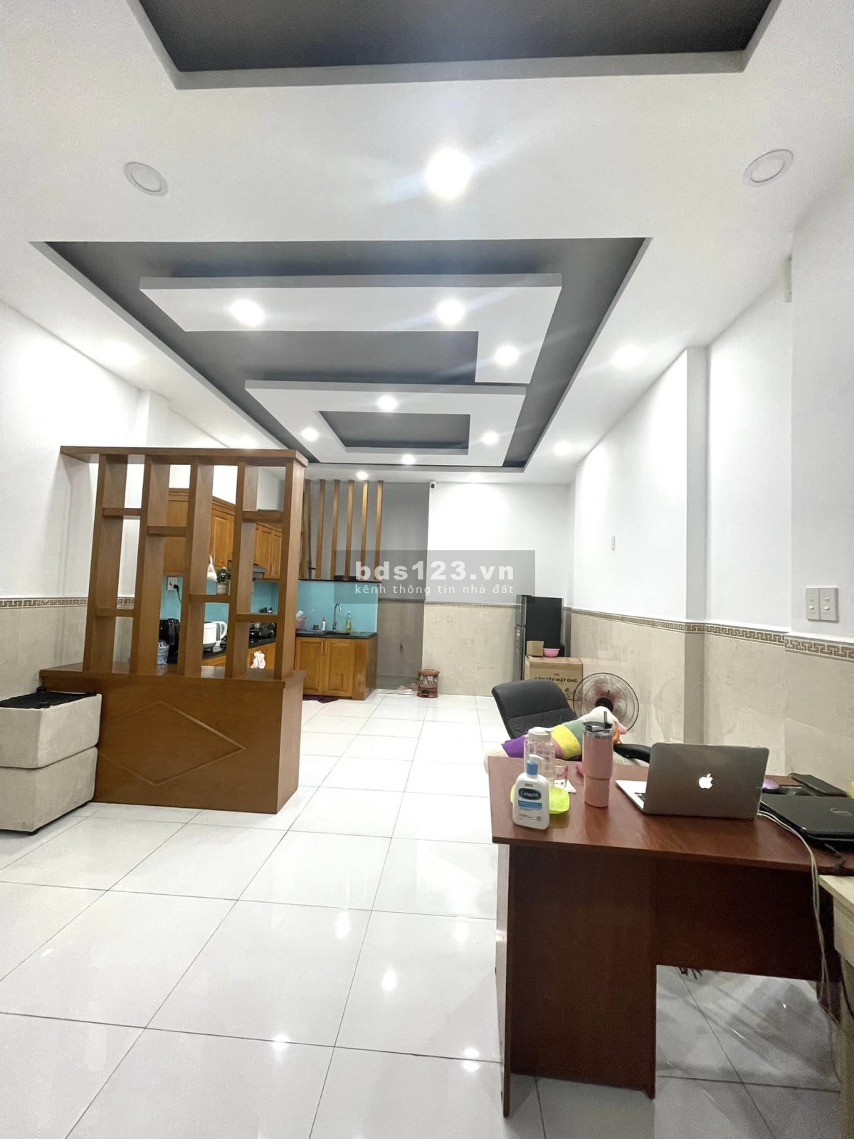 Nhà đẹp ở ngay - Hẻm an ninh - 3 Tầng BTCT giá 4.7 tỷ