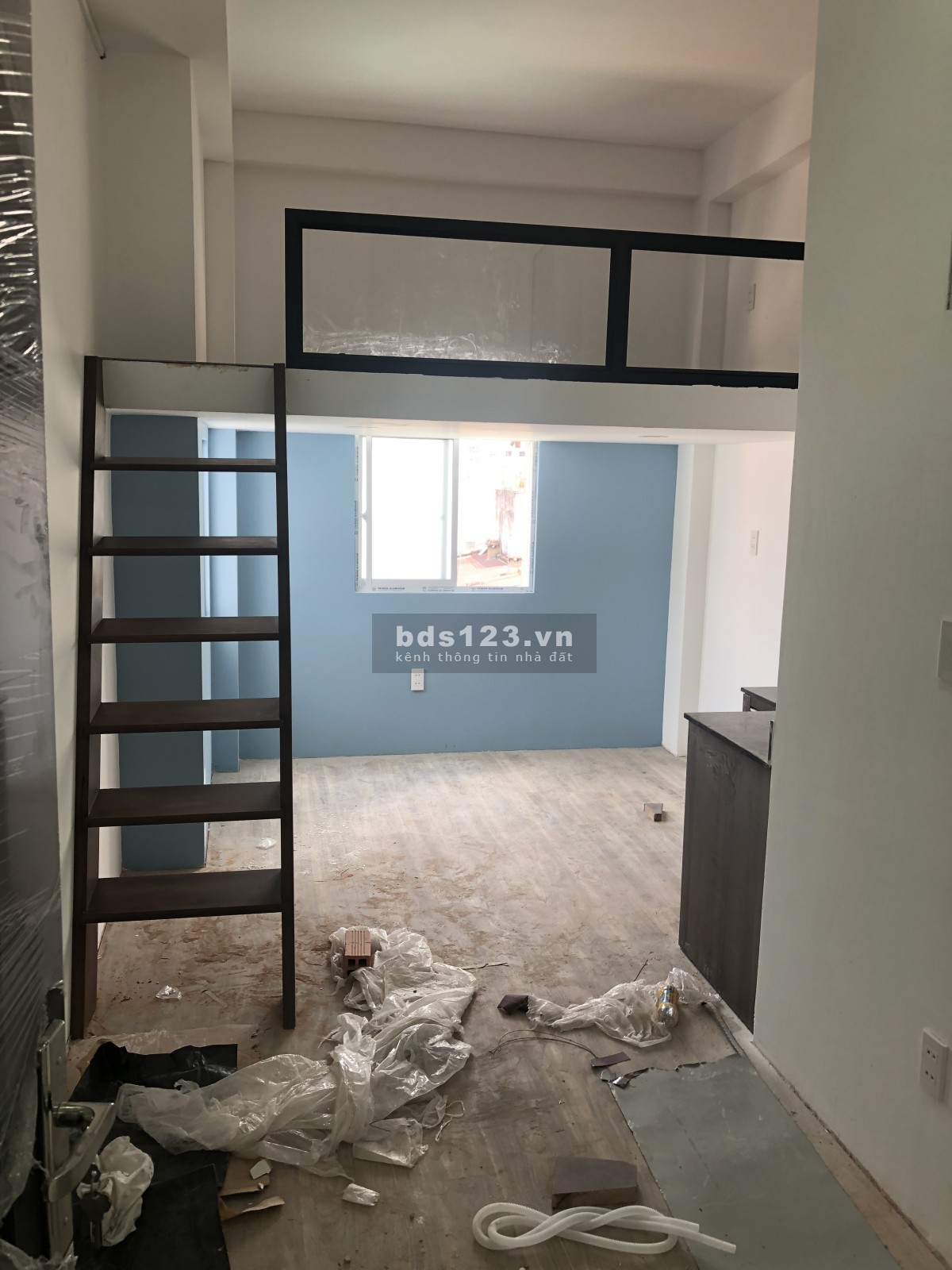 Phòng đang hoàn thiện, gác lửng, máy lạnh, bếp. Gần ĐH Công Nghiệp