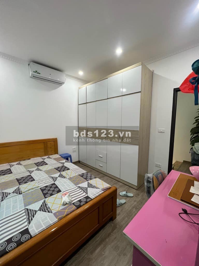 Bán nhà HIẾM phố Hoàng Như Tiếp, 25m; 2.84 tỷ Trung tâm quận, Dân Xây CHẮC CHẮN TIỆN ÍCH ĐỈNH