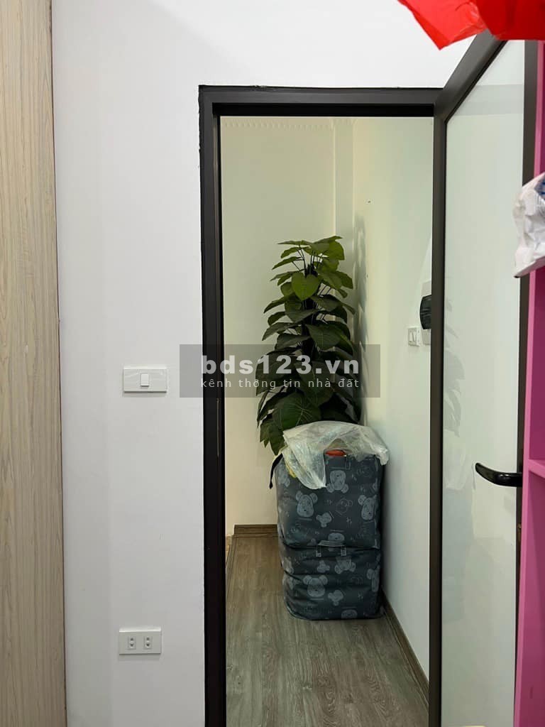 Bán nhà HIẾM phố Hoàng Như Tiếp, 25m; 2.84 tỷ Trung tâm quận, Dân Xây CHẮC CHẮN TIỆN ÍCH ĐỈNH