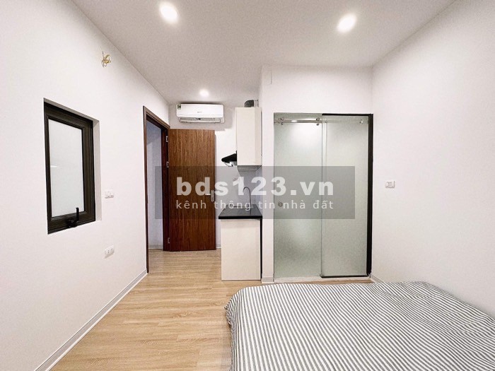 Tòa căn hộ dịch vụ cạnh Vinhomes Galaxy 40M x 5 Tầng - 9 phòng khép kín Khương Đình giá 6,48 tỷ