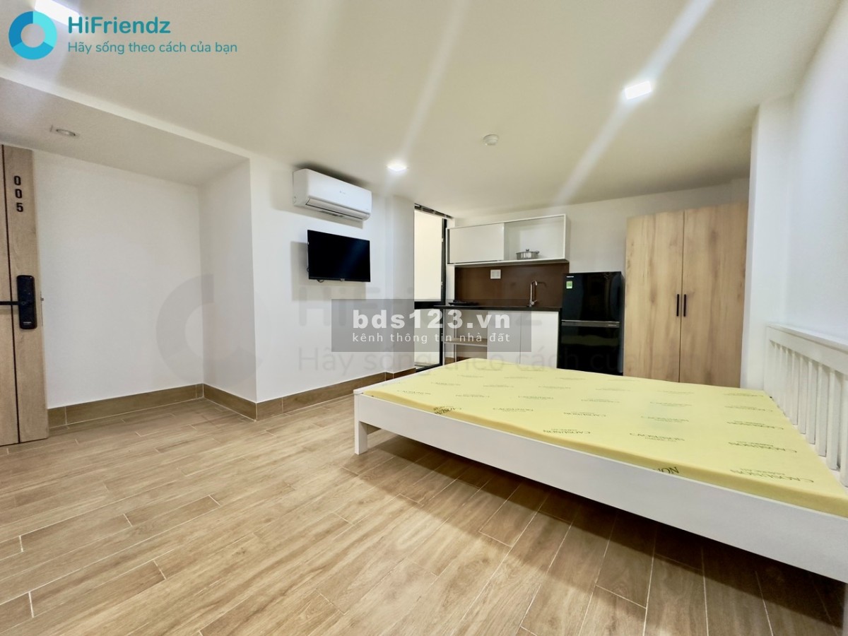 Căn hộ Full nội thất ngay Vincom Lê Văn Việt đầy đủ tiện nghi
